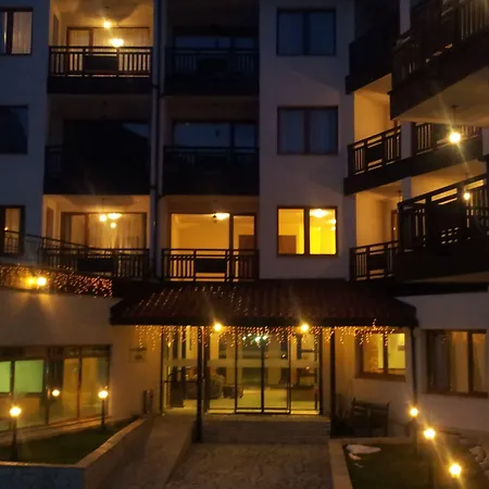 Отель Seasons Club 4*