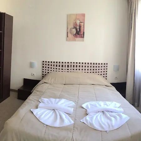 Seasons Club Отель 4*